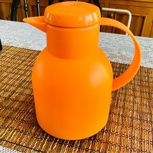 EMSA Samba 1 L Vacuum Quick Press Coffee Tea Jug Flask Germany Fluro Orange